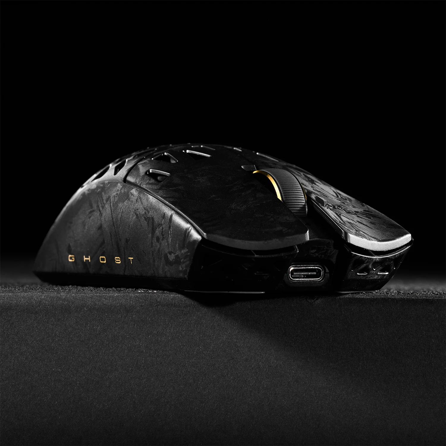 Chuột Gaming Không Dây ATK Blazing Sky Ghost Extreme Hollow Carbon Fiber | 2 Mode, Đen - Ảnh 4